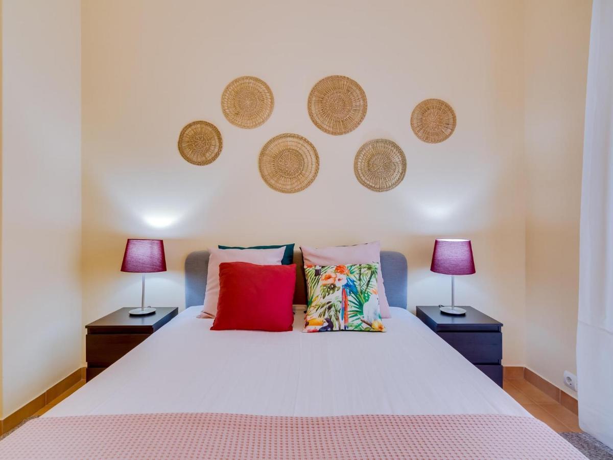 Al - Beachside Hideaway Quarteira Exterior foto